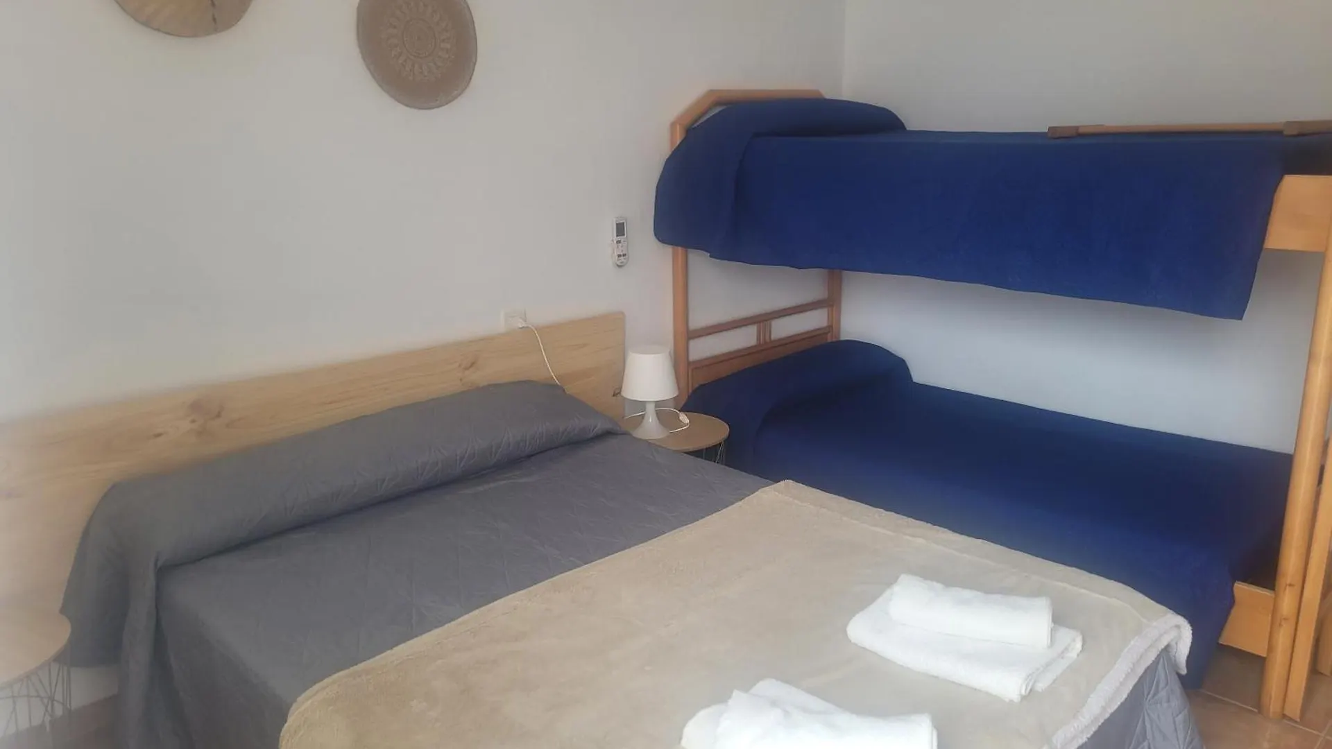 Farm stay Llar De Laura Villa El Poblenou del Delta