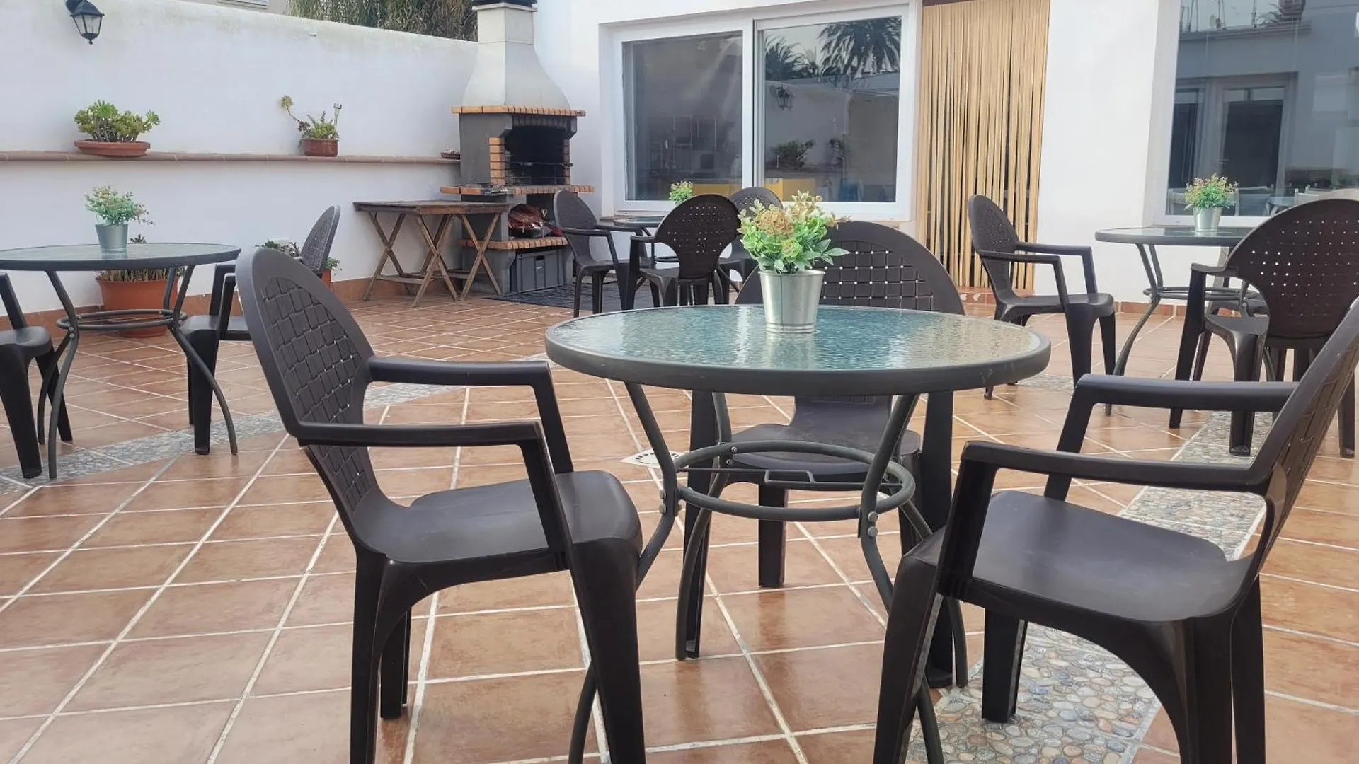 Llar De Laura Villa El Poblenou del Delta Farm stay